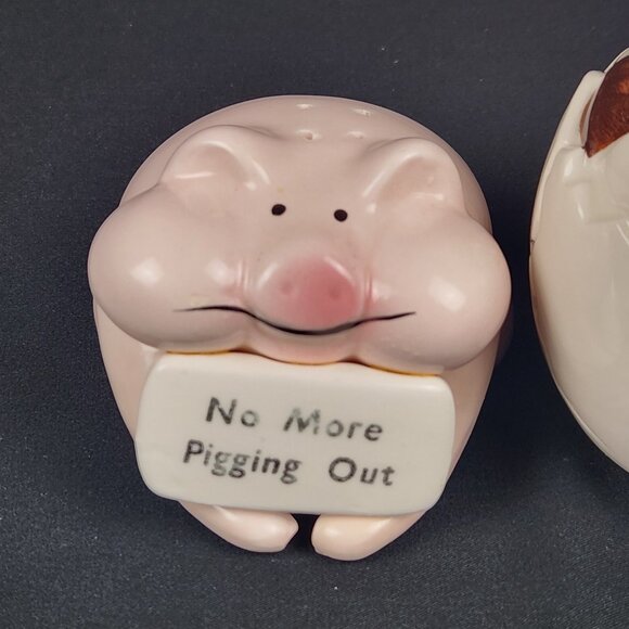 Pig & Cow Salt & Pepper Shakers "No More Pigging Out" Novelty VNTG  READ - Picture 9 of 12